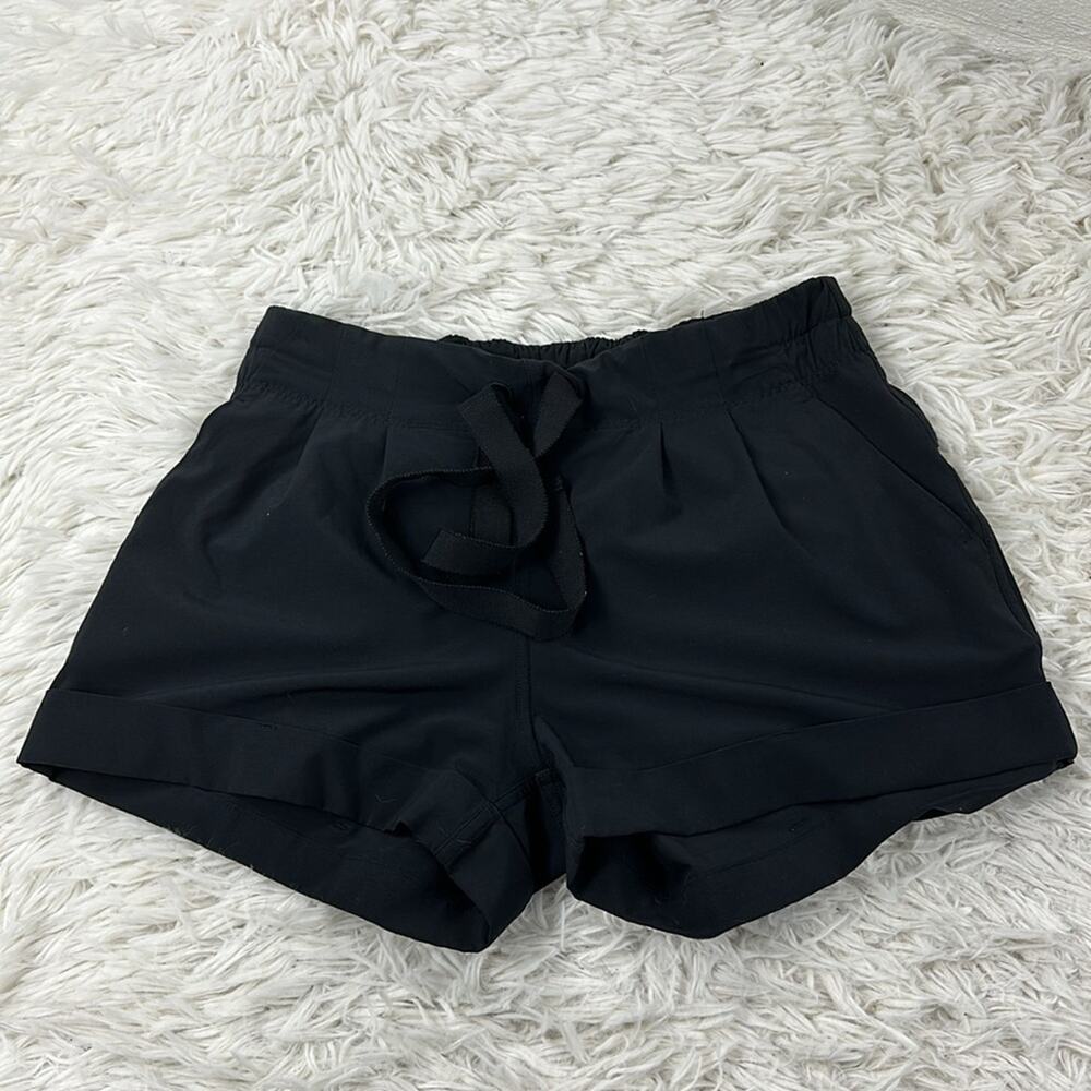 Lululemon Spring Break Away Shorts Black